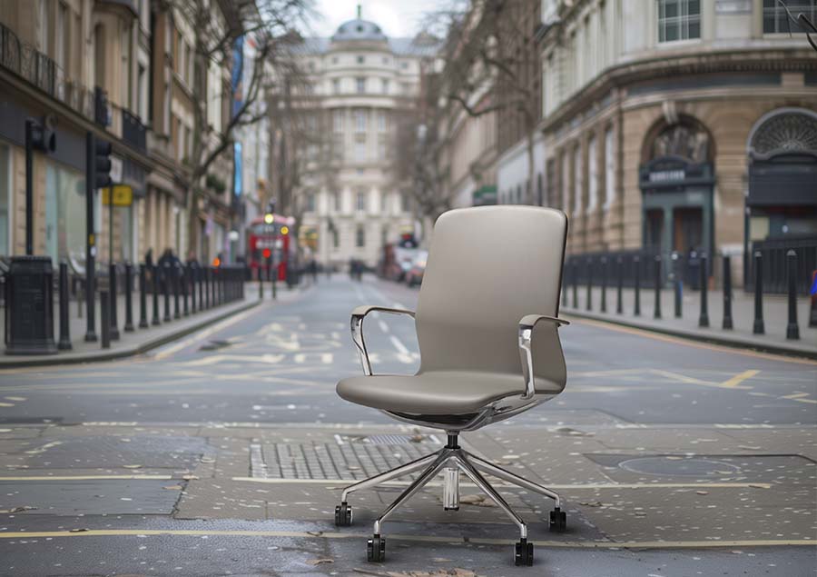 Офисные кресла